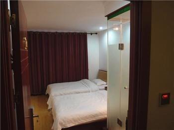 Longtai Star Hotel Qingdao Extérieur photo